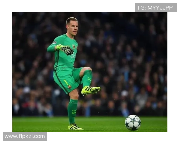 加拿大足球头号球星是谁 他在国际赛场上的表现有何突破性成就